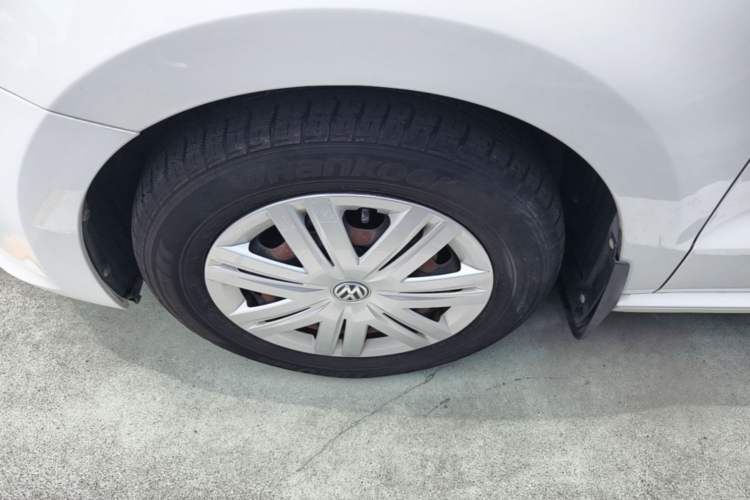 Used Volkswagen Polo 2018 1.5L Automatic Advanced Driving Model Left Front Wheel Hub
