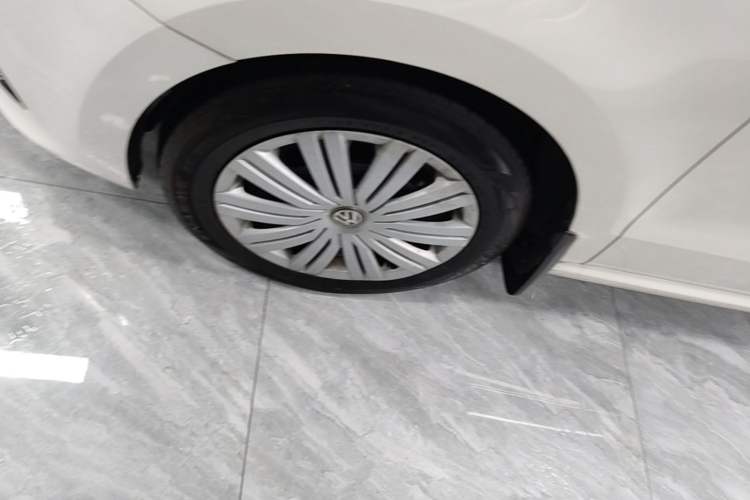 Used Volkswagen Polo 2018 1.5L Automatic Enjoyment Model Left Front Wheel Hub