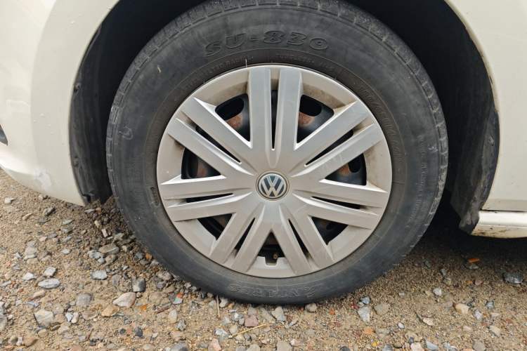 Used Volkswagen Polo 2018 1.5L Automatic Advanced Driving Model Left Front Wheel Hub