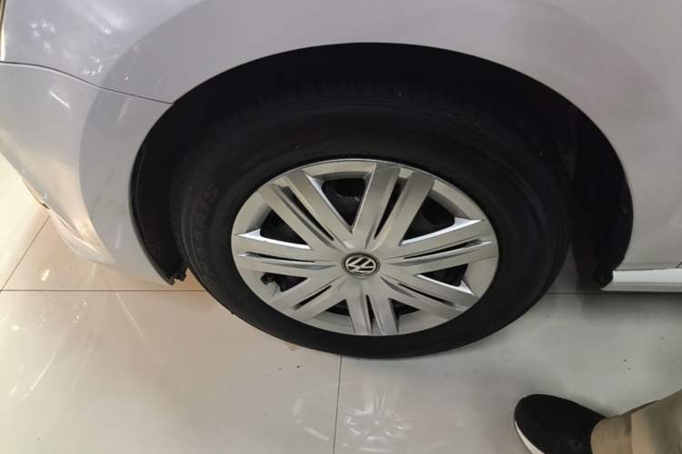 Used Volkswagen Polo 2018 1.5L Automatic Advanced Driving Model Left Front Wheel Hub