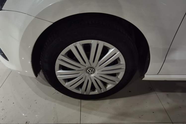 Used Volkswagen Polo 2018 1.5L Automatic Enjoyment Model Left Front Wheel Hub