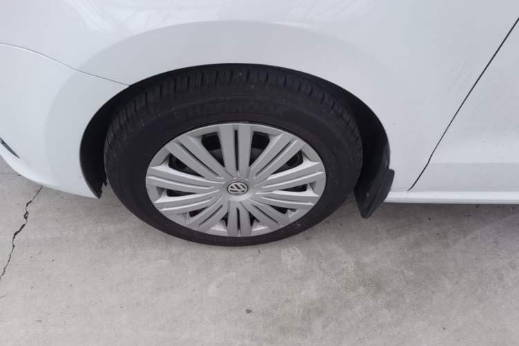 Used Volkswagen Polo 2018 1.5L Automatic Enjoyment Model Left Front Wheel Hub
