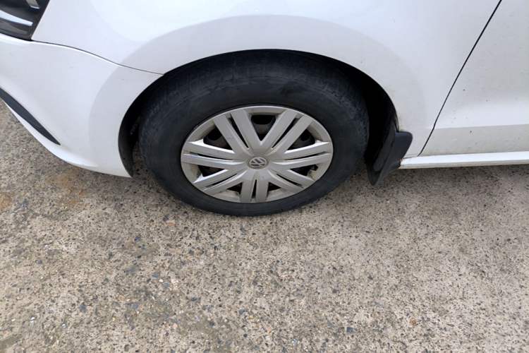 Used Volkswagen Polo 2018 1.5L Automatic Advanced Driving Model Left Front Wheel Hub