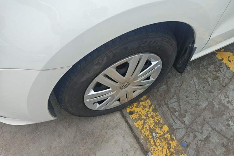 Used Volkswagen Polo 2018 1.5L Automatic Advanced Driving Model Left Front Wheel Hub