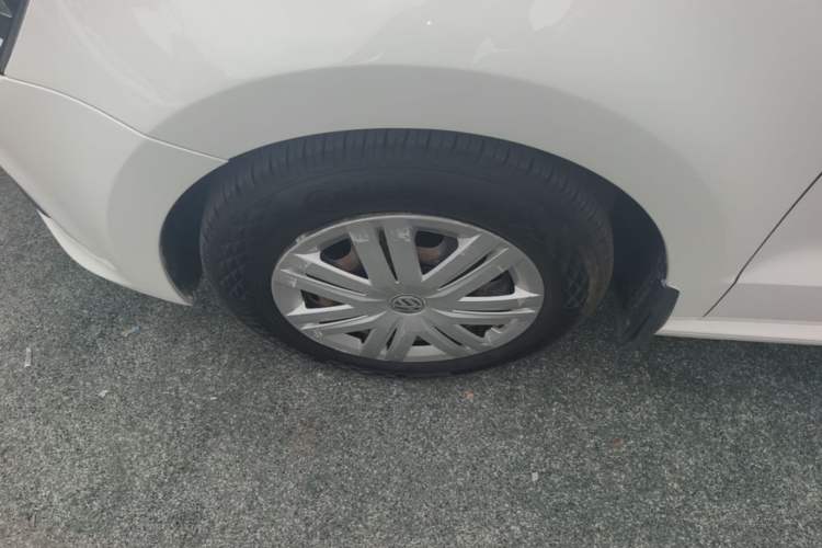 Used Volkswagen Polo 2018 1.5L Automatic Advanced Driving Model Left Front Wheel Hub