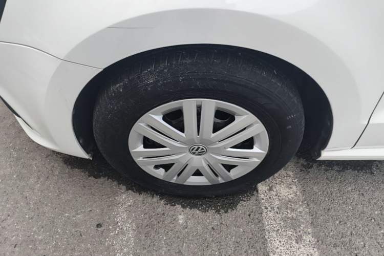 Used Volkswagen Polo 2018 1.5L Automatic Advanced Driving Model Left Front Wheel Hub
