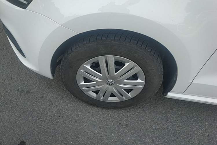 Used Volkswagen Polo 2018 1.5L Automatic Advanced Driving Model Left Front Wheel Hub