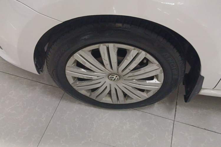 Used Volkswagen Polo 2018 1.5L Automatic Enjoyment Model Left Front Wheel Hub