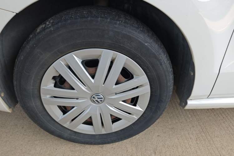 Used Volkswagen Polo 2018 1.5L Automatic Advanced Driving Model Left Front Wheel Hub