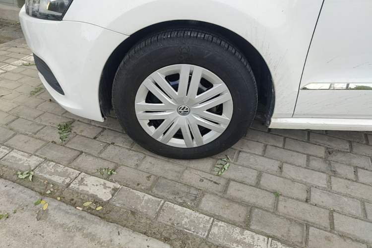 Used Volkswagen Polo 2018 1.5L Automatic Advanced Driving Model Left Front Wheel Hub
