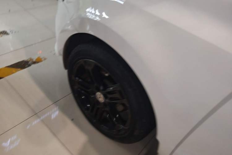 Used Volkswagen Polo 2018 1.5L Automatic Advanced Driving Model Left Front Wheel Hub
