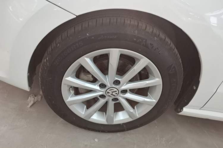 Used Volkswagen Polo 2018 1.5L Automatic Enjoyment Model Left Front Wheel Hub