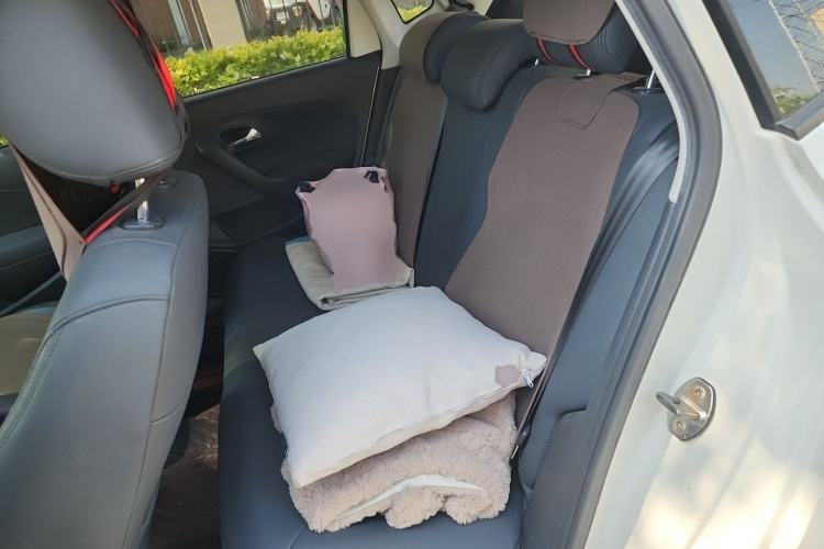 Used Volkswagen Polo 2018 1.5L Manual Drive-Comfort Model Left Rear Seat