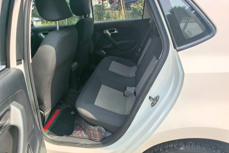Used Volkswagen Polo 2018 1.5L Automatic Advanced Driving Model Left Rear Seat