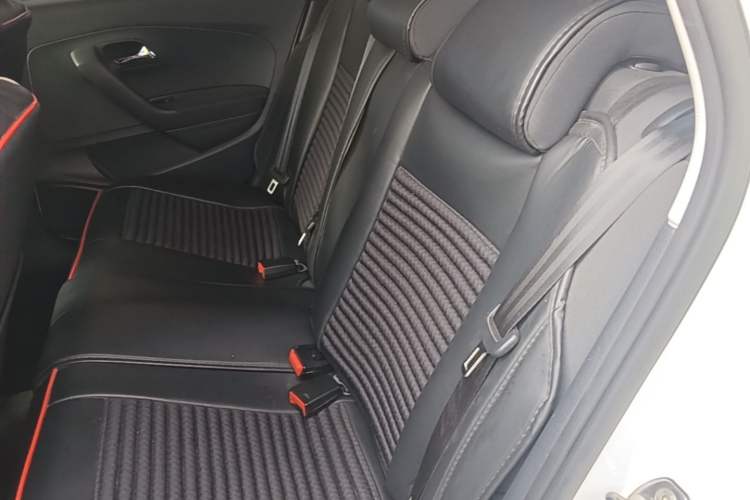 Used Volkswagen Polo 2018 1.5L Manual Drive-Comfort Model Left Rear Seat