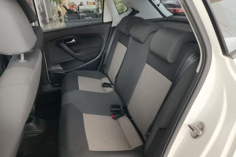 Used Volkswagen Polo 2018 1.5L Manual Drive-Comfort Model Left Rear Seat