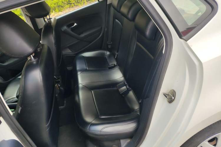 Used Volkswagen Polo 2018 1.5L Manual Drive-Comfort Model Left Rear Seat