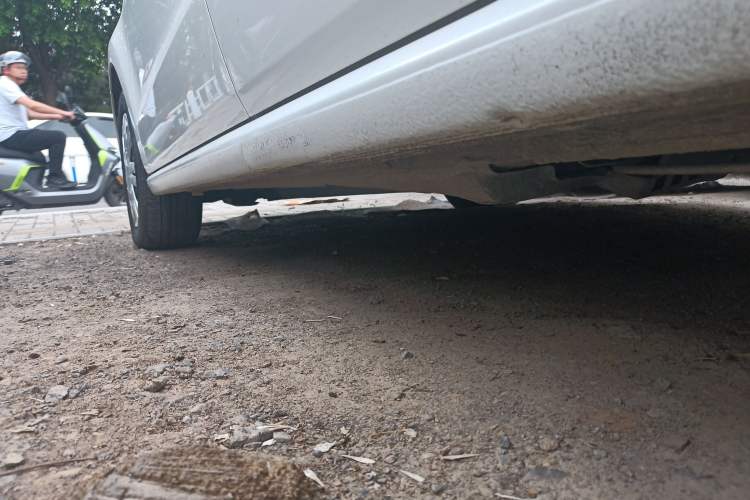 Used Volkswagen Polo 2018 1.5L Automatic Advanced Driving Model Left Side Sill