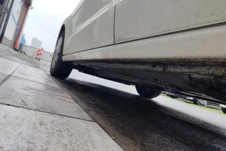Used Volkswagen Polo 2018 1.5L Automatic Enjoyment Model Left Side Sill