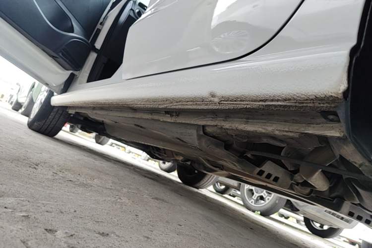 Used Volkswagen Polo 2018 1.5L Automatic Enjoyment Model Left Side Sill