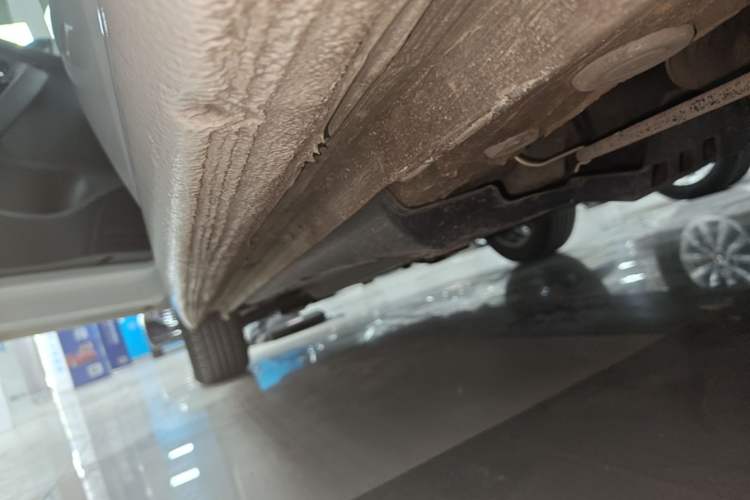 Used Volkswagen Polo 2018 1.5L Automatic Enjoyment Model Left Side Sill