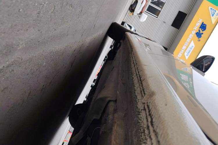 Used Volkswagen Polo 2018 1.5L Automatic Enjoyment Model Left Side Sill