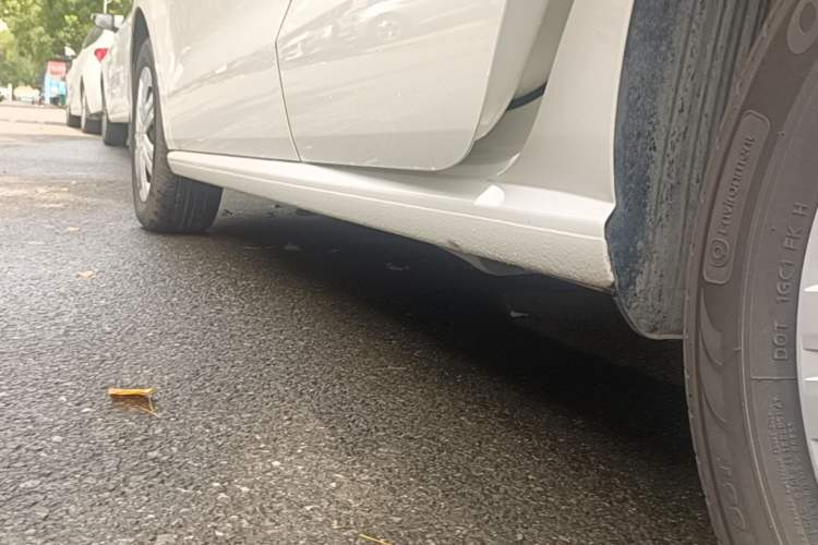 Used Volkswagen Polo 2018 1.5L Automatic Advanced Driving Model Left Side Sill