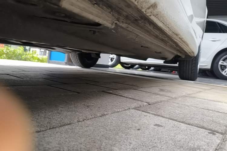 Used Volkswagen Polo 2018 1.5L Automatic Enjoyment Model Left Side Sill