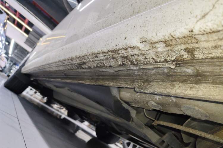 Used Volkswagen Polo 2018 1.5L Automatic Enjoyment Model Left Side Sill