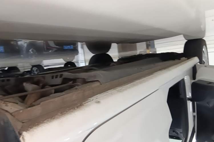Used Volkswagen Polo 2018 1.5L Automatic Advanced Driving Model Left Side Sill