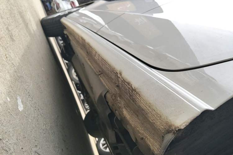 Used Volkswagen Polo 2018 1.5L Automatic Advanced Driving Model Left Side Sill