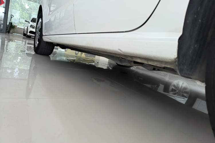 Used Volkswagen Polo 2018 1.5L Automatic Advanced Driving Model Left Side Sill