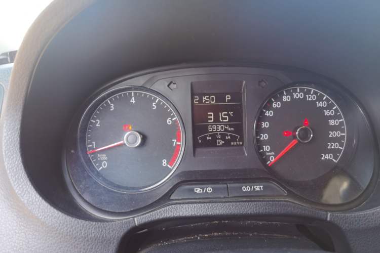 Used Volkswagen Polo 2018 1.5L Automatic Advanced Driving Model Odometer Close Up