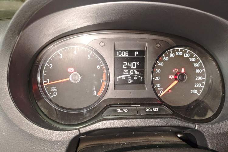 Used Volkswagen Polo 2018 1.5L Automatic Advanced Driving Model Odometer Close Up