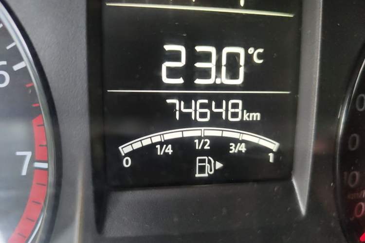 Used Volkswagen Polo 2018 1.5L Automatic Advanced Driving Model Odometer Close Up