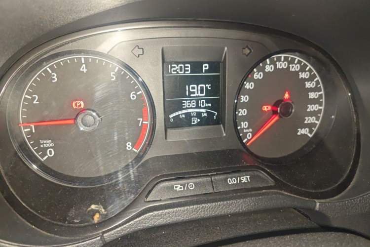 Used Volkswagen Polo 2018 1.5L Automatic Advanced Driving Model Odometer Close Up