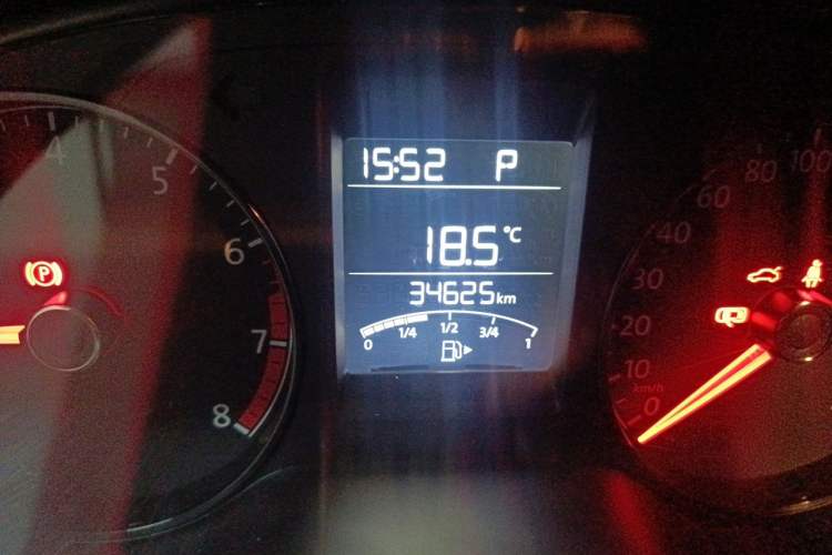 Used Volkswagen Polo 2018 1.5L Automatic Advanced Driving Model Odometer Close Up