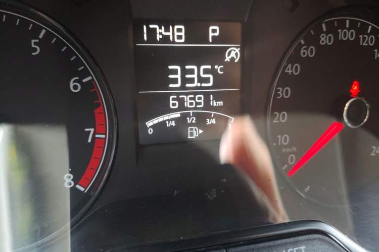 Used Volkswagen Polo 2018 1.5L Automatic Advanced Driving Model Odometer Close Up