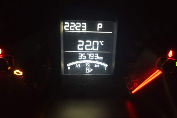 Used Volkswagen Polo 2018 1.5L Automatic Advanced Driving Model Odometer Close Up