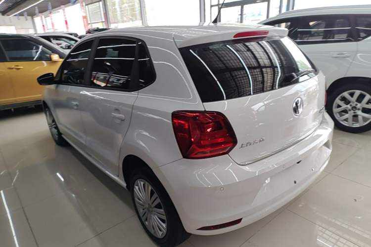 Used Volkswagen Polo 2018 1.5L Automatic Enjoyment Model Rear Left 45 Deg