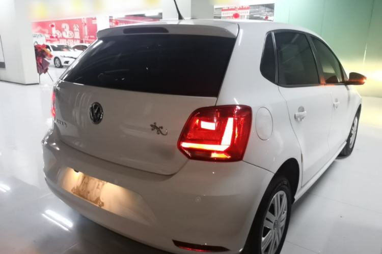 Used Volkswagen Polo 2018 1.5L Manual Drive-Comfort Model Rear Right 45 Deg