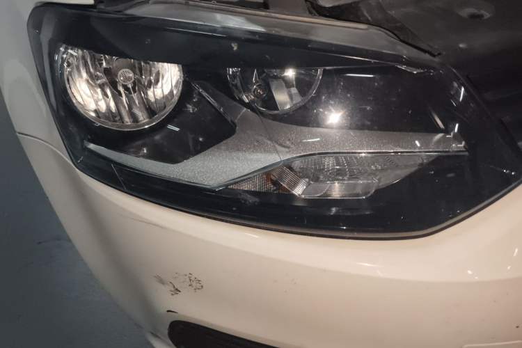Used Volkswagen Polo 2018 1.5L Manual Drive-Comfort Model Right Front Headlight
