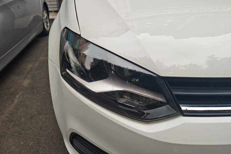 Used Volkswagen Polo 2018 1.5L Automatic Advanced Driving Model Right Front Headlight