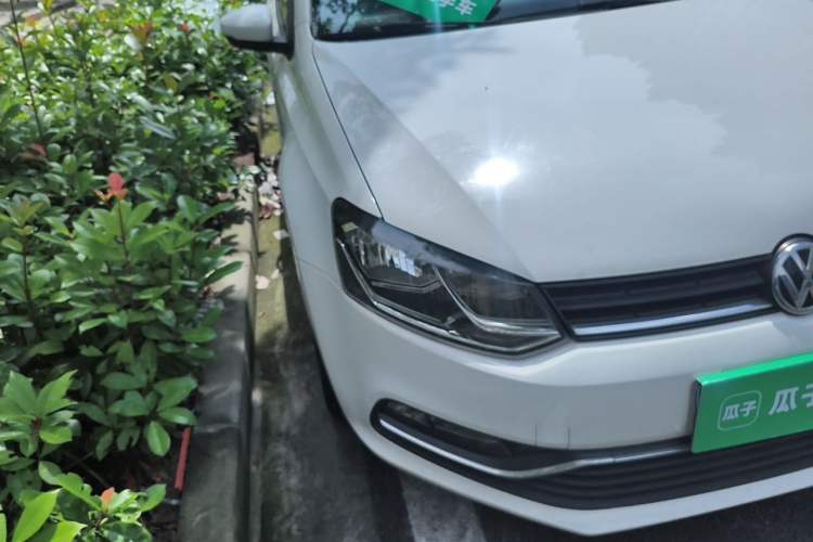 Used Volkswagen Polo 2018 1.5L Automatic Enjoyment Model Right Front Headlight