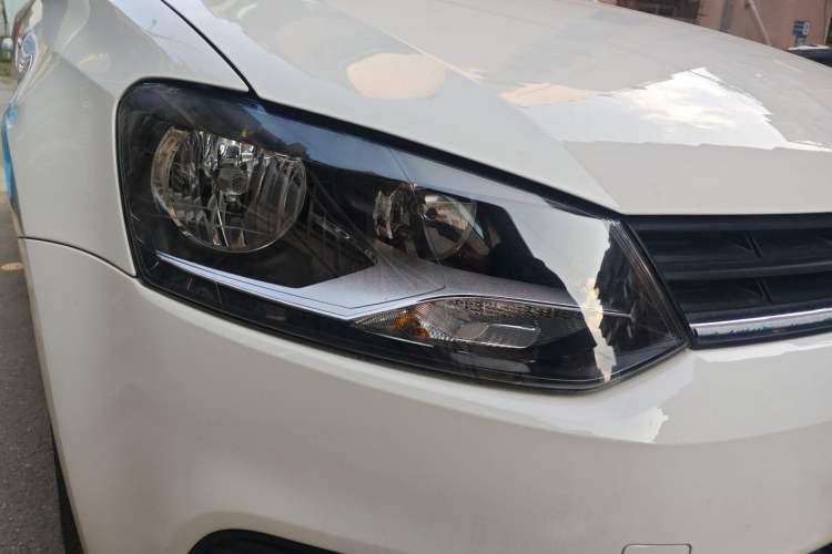 Used Volkswagen Polo 2018 1.5L Automatic Advanced Driving Model Right Front Headlight