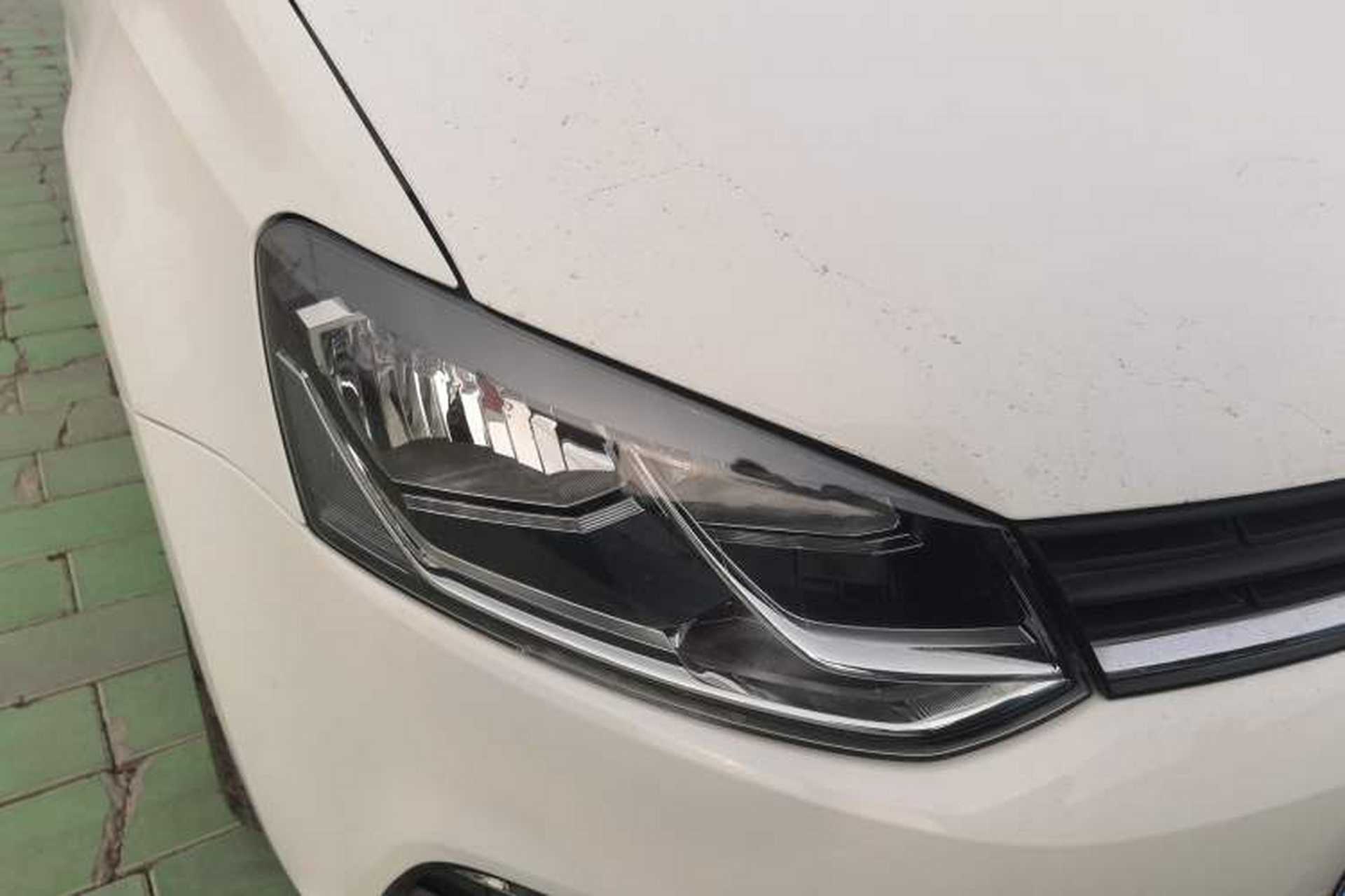 Used Volkswagen Polo 2018 1.5L Automatic Enjoyment Model Right Front Headlight