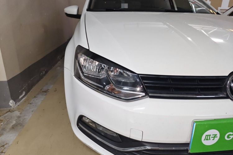 Used Volkswagen Polo 2018 1.5L Automatic Enjoyment Model Right Front Headlight