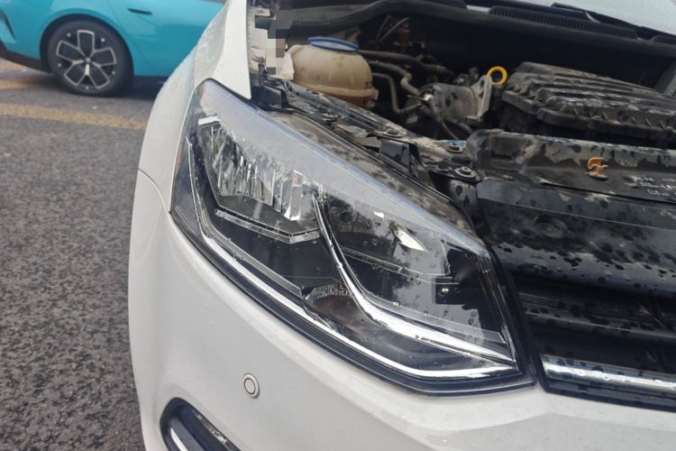 Used Volkswagen Polo 2018 1.5L Automatic Enjoyment Model Right Front Headlight