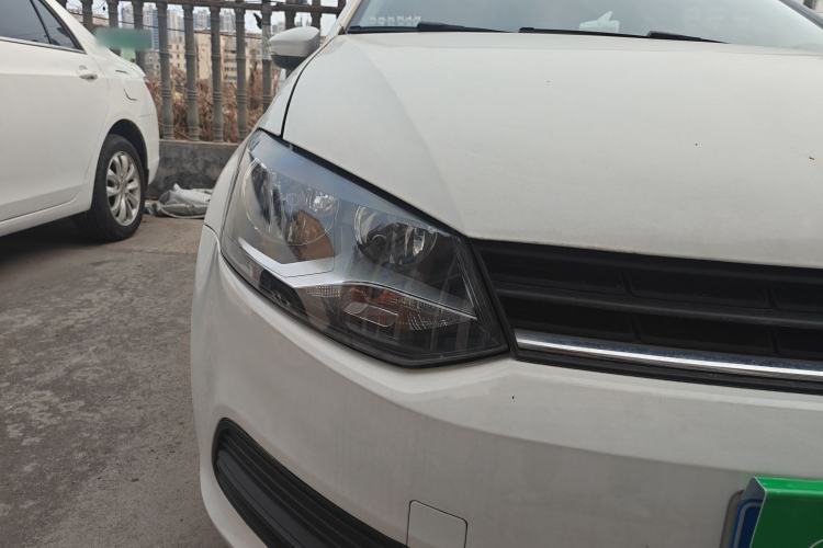 Used Volkswagen Polo 2018 1.5L Automatic Advanced Driving Model Right Front Headlight