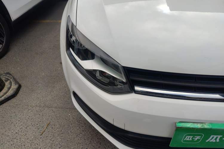 Used Volkswagen Polo 2018 1.5L Automatic Advanced Driving Model Right Front Headlight